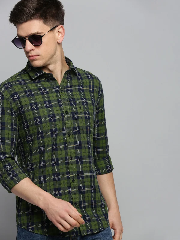Men's Shearling - Lined Collar Casual Shirts in Brown for a Rustic and Warm AppealMen Green Checked Casual Shirt