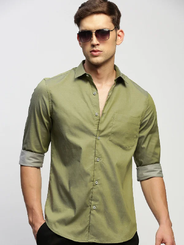 Men's Two - Tone Contrast Panel Casual Shirts in White and Navy for a Stylish and Eye - Catching DesignMen Green Solid Shirt Men's Two - Tone Contrast Panel Casual Shirts in White and Navy for a Stylish and Eye - Catching DesignMen Green Solid Shirt
