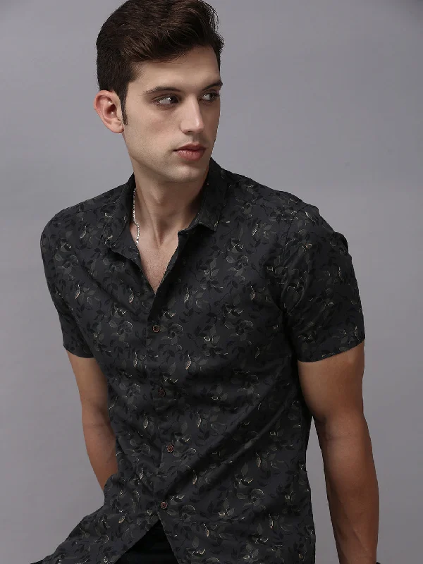 Men's Shearling - Lined Collar Casual Shirts in Brown for a Rustic and Warm AppealMen Grey Printed Casual Shirt Men's Shearling - Lined Collar Casual Shirts in Brown for a Rustic and Warm AppealMen Grey Printed Casual Shirt
