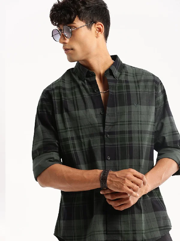 Men's Embroidered Detail Casual Shirts in Beige for a Touch of EleganceMen Green Spread Collar Tartan Checks Shirt Men's Embroidered Detail Casual Shirts in Beige for a Touch of EleganceMen Green Spread Collar Tartan Checks Shirt