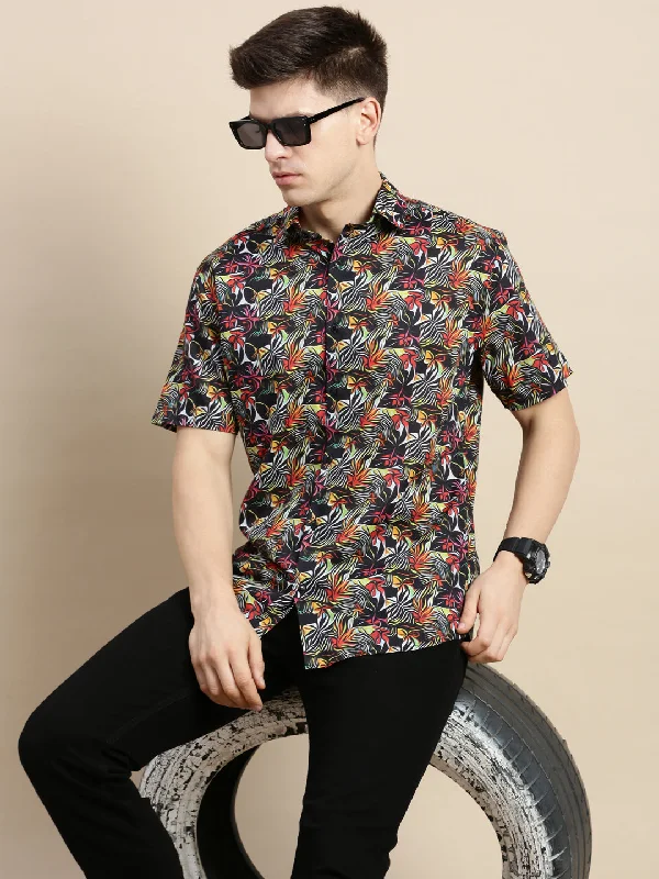 Men's Retro - Style Hawaiian Print Casual Shirts in Bold Patterns for a Tropical VacationMen Multi Floral Casual Shirt Men's Retro - Style Hawaiian Print Casual Shirts in Bold Patterns for a Tropical VacationMen Multi Floral Casual Shirt