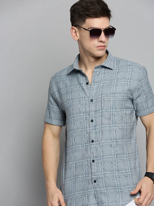 Men's Stretch - Fabric Casual Shirts in Navy Blue for a Comfortable and Flexible FitMen Grey Checked Casual Shirt Men's Stretch - Fabric Casual Shirts in Navy Blue for a Comfortable and Flexible FitMen Grey Checked Casual Shirt