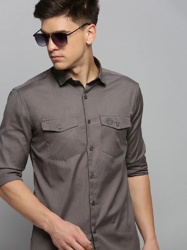 Men's Short - Sleeve Linen Casual Shirts in Light Khaki for a Breathable Summer OptionMen Grey Solid Casual Shirt Men's Short - Sleeve Linen Casual Shirts in Light Khaki for a Breathable Summer OptionMen Grey Solid Casual Shirt