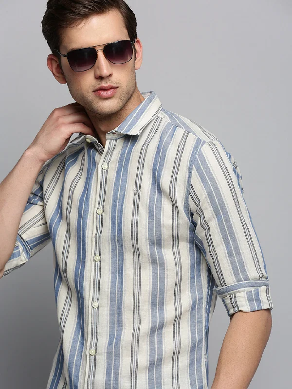 Men's Two - Tone Contrast Panel Casual Shirts in White and Navy for a Stylish and Eye - Catching DesignMen Spread Collar Checked Cream Shirt Men's Two - Tone Contrast Panel Casual Shirts in White and Navy for a Stylish and Eye - Catching DesignMen Spread Collar Checked Cream Shirt