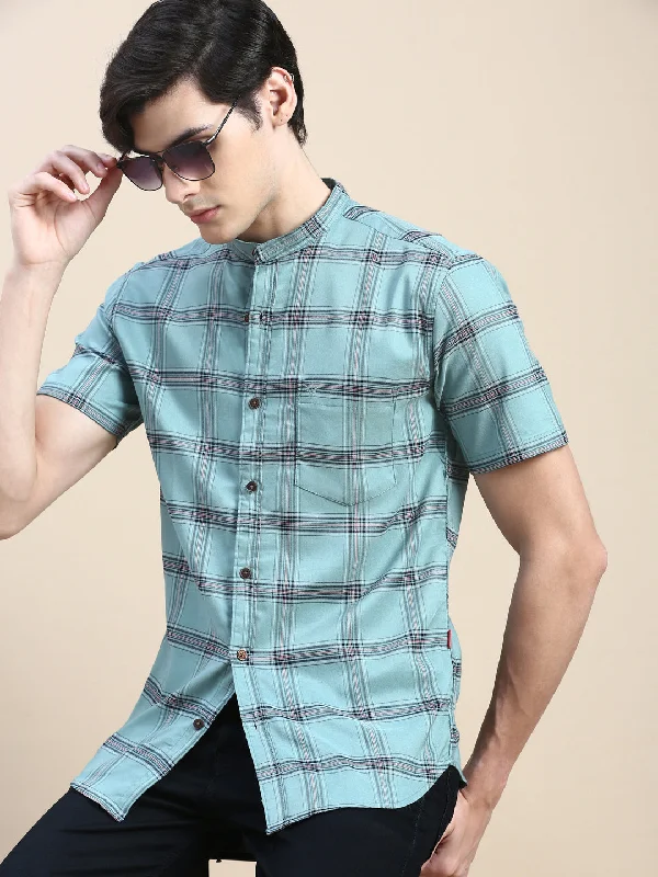 Men's Distressed Denim Casual Shirts with Frayed Edges for a Trendy and Rugged LookMen Green Checked Casual Shirt Men's Distressed Denim Casual Shirts with Frayed Edges for a Trendy and Rugged LookMen Green Checked Casual Shirt