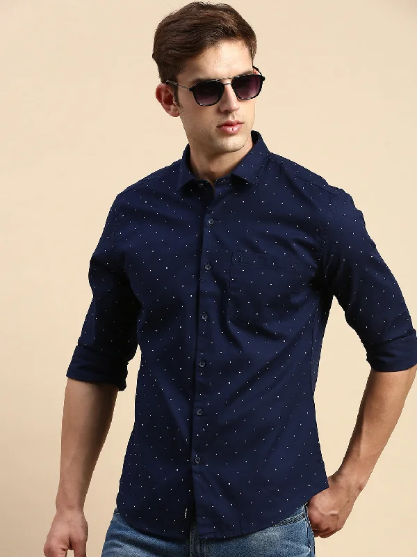Plus Size Men's Striped Chambray Casual Shirts with a Spread Collar for a Preppy AppearanceMen Navy Printed Casual Shirt Plus Size Men's Striped Chambray Casual Shirts with a Spread Collar for a Preppy AppearanceMen Navy Printed Casual Shirt