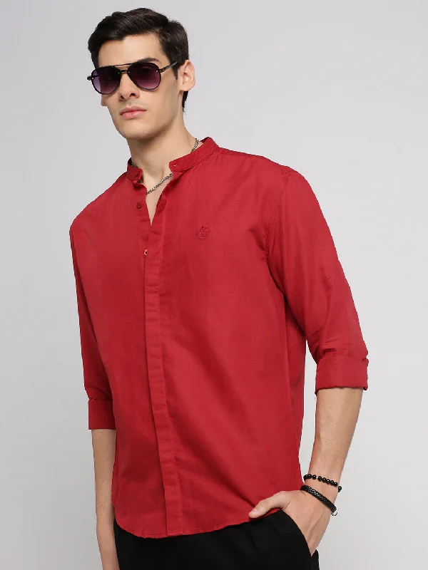 Men's Thermal - Lined Casual Shirts in Black for Added Warmth in Cold WeatherMen Red Mandarin Collar Solid Shirt Men's Thermal - Lined Casual Shirts in Black for Added Warmth in Cold WeatherMen Red Mandarin Collar Solid Shirt