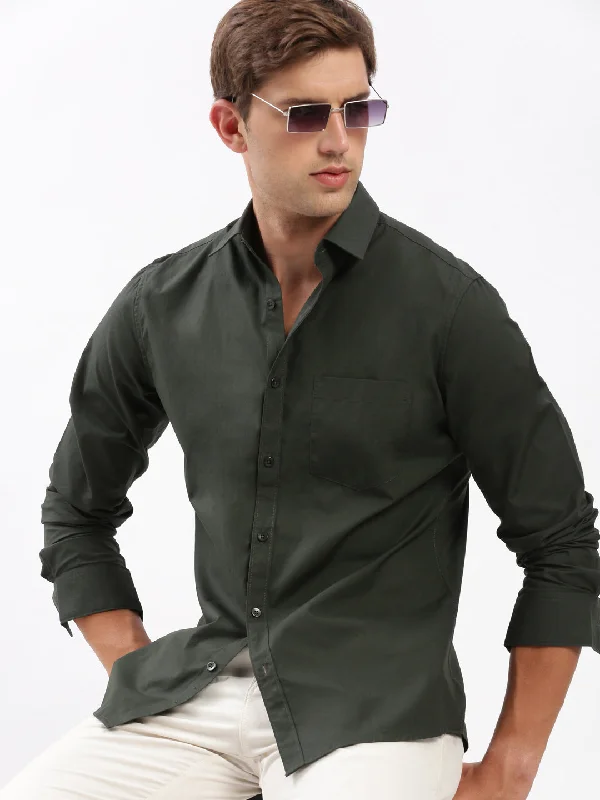 Men's Linen Blend Casual Shirts with Roll - Up Sleeves for a Summer Beach LookMen Spread Collar Solid Green Shirt Men's Linen Blend Casual Shirts with Roll - Up Sleeves for a Summer Beach LookMen Spread Collar Solid Green Shirt