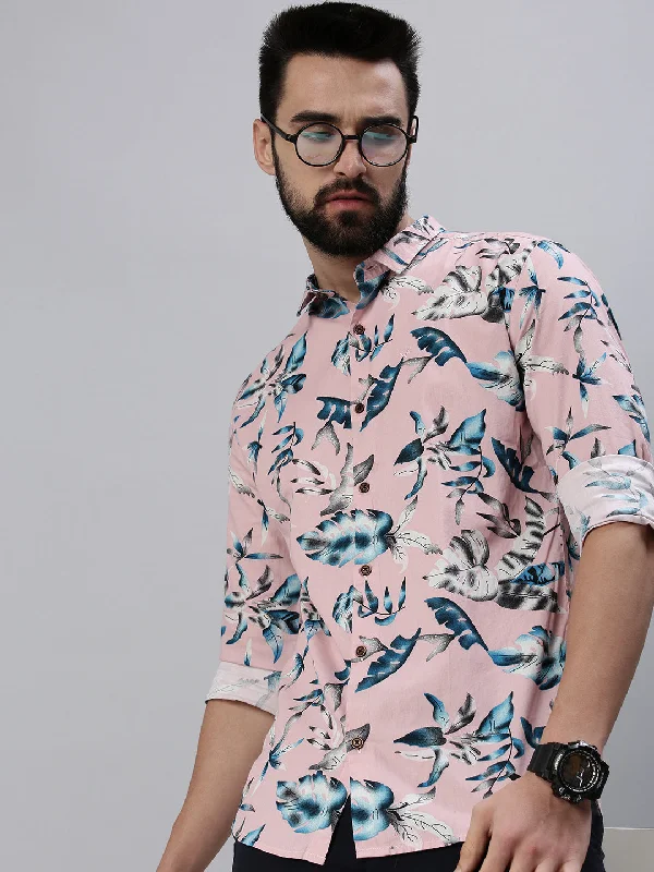 Men's Retro - Style Hawaiian Print Casual Shirts in Bold Patterns for a Tropical VacationMen Spread Collar Printed Pink Shirt Men's Retro - Style Hawaiian Print Casual Shirts in Bold Patterns for a Tropical VacationMen Spread Collar Printed Pink Shirt