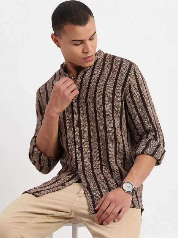 Men's Long - Line Oversized Casual Shirts in Dark Gray for a Relaxed and Modern LookMen Mandarin Collar Vertical Stripes Brown Shirt Men's Long - Line Oversized Casual Shirts in Dark Gray for a Relaxed and Modern LookMen Mandarin Collar Vertical Stripes Brown Shirt