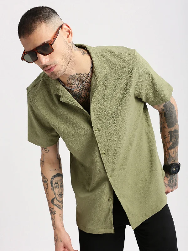 Men's Tailored Fit Checkered Casual Shirts in Multicolor for a Smart - Casual EnsembleMen Cuban Collar Solid Green Casual Shirt Men's Tailored Fit Checkered Casual Shirts in Multicolor for a Smart - Casual EnsembleMen Cuban Collar Solid Green Casual Shirt