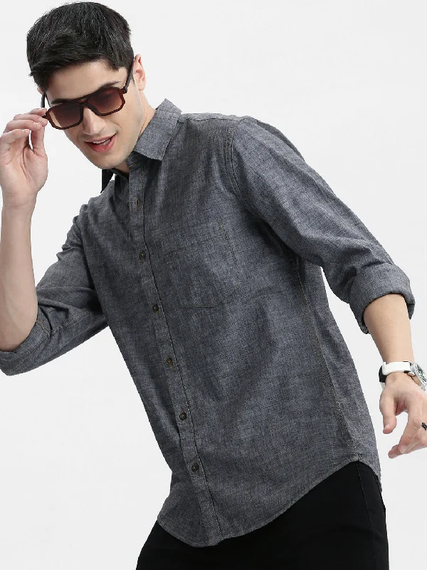Men's Two - Tone Contrast Panel Casual Shirts in White and Navy for a Stylish and Eye - Catching DesignMen Spread Collar Solid Grey Shirt Men's Two - Tone Contrast Panel Casual Shirts in White and Navy for a Stylish and Eye - Catching DesignMen Spread Collar Solid Grey Shirt
