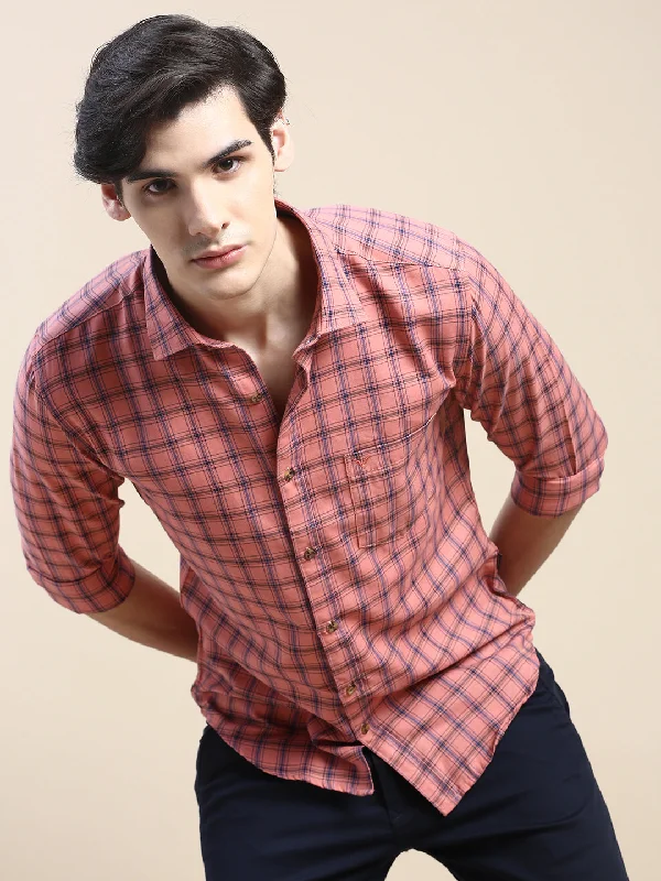 Men's Slim - Fit Printed Floral Casual Shirts in Pastel Colors for a Spring - Inspired VibeMen Coral Checked Casual Shirt Men's Slim - Fit Printed Floral Casual Shirts in Pastel Colors for a Spring - Inspired VibeMen Coral Checked Casual Shirt