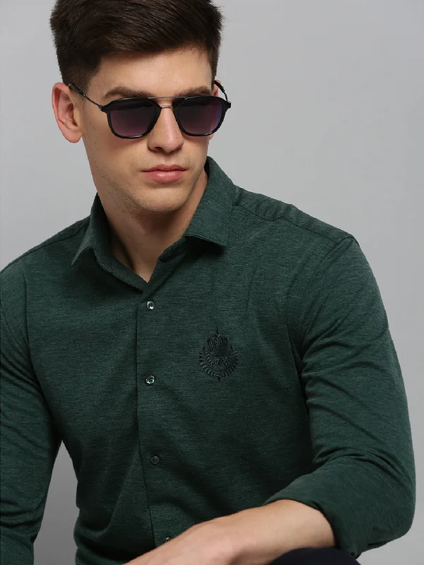 Men's Tailored Fit Checkered Casual Shirts in Multicolor for a Smart - Casual EnsembleMen Green Solid Casual Shirt Men's Tailored Fit Checkered Casual Shirts in Multicolor for a Smart - Casual EnsembleMen Green Solid Casual Shirt