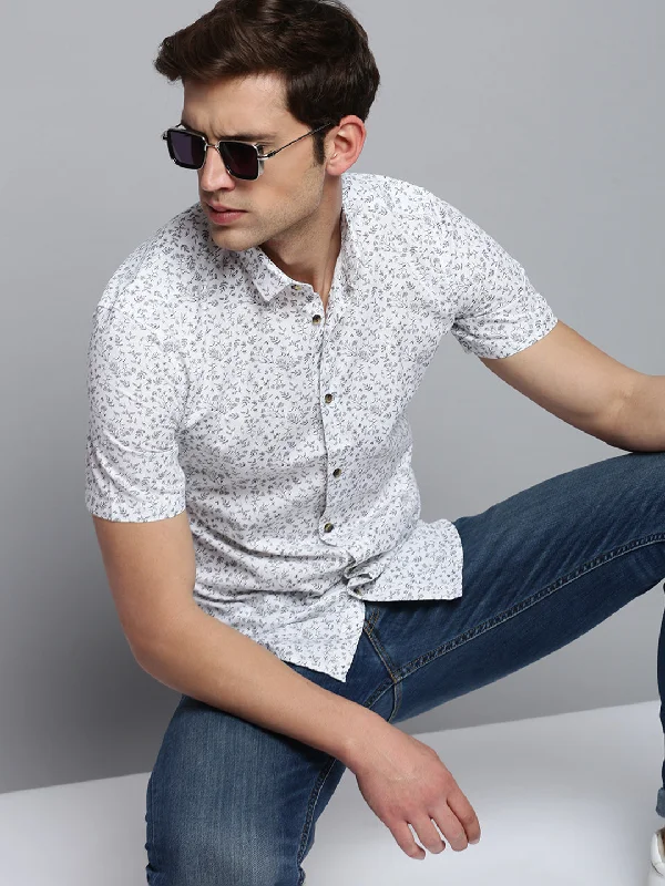 Men's Two - Tone Contrast Panel Casual Shirts in White and Navy for a Stylish and Eye - Catching DesignMen White Printed Casual Shirt Men's Two - Tone Contrast Panel Casual Shirts in White and Navy for a Stylish and Eye - Catching DesignMen White Printed Casual Shirt