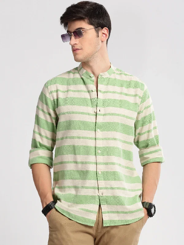 Men's Stretch - Fabric Casual Shirts in Navy Blue for a Comfortable and Flexible FitMen Mandarin Collar Horizontal Stripes Green Casual Shirt Men's Stretch - Fabric Casual Shirts in Navy Blue for a Comfortable and Flexible FitMen Mandarin Collar Horizontal Stripes Green Casual Shirt