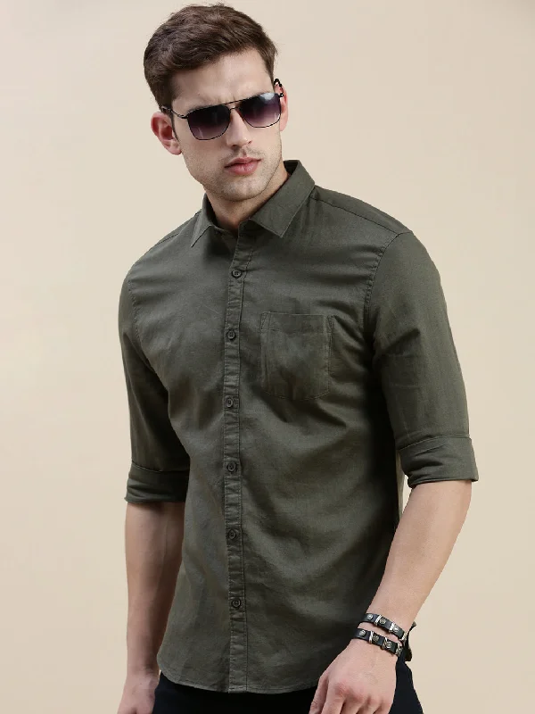 Plus Size Men's Plaid Flannel Casual Shirts in Earth Tones for a Cozy Fall OutfitMen Green Solid Casual Shirt Plus Size Men's Plaid Flannel Casual Shirts in Earth Tones for a Cozy Fall OutfitMen Green Solid Casual Shirt