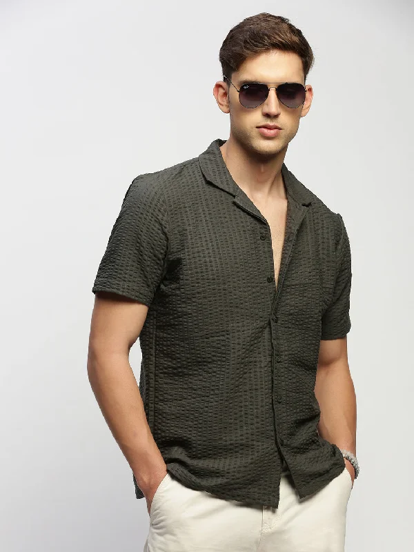 Men's Tailored Fit Checkered Casual Shirts in Multicolor for a Smart - Casual EnsembleMen Green Solid Shirt Men's Tailored Fit Checkered Casual Shirts in Multicolor for a Smart - Casual EnsembleMen Green Solid Shirt