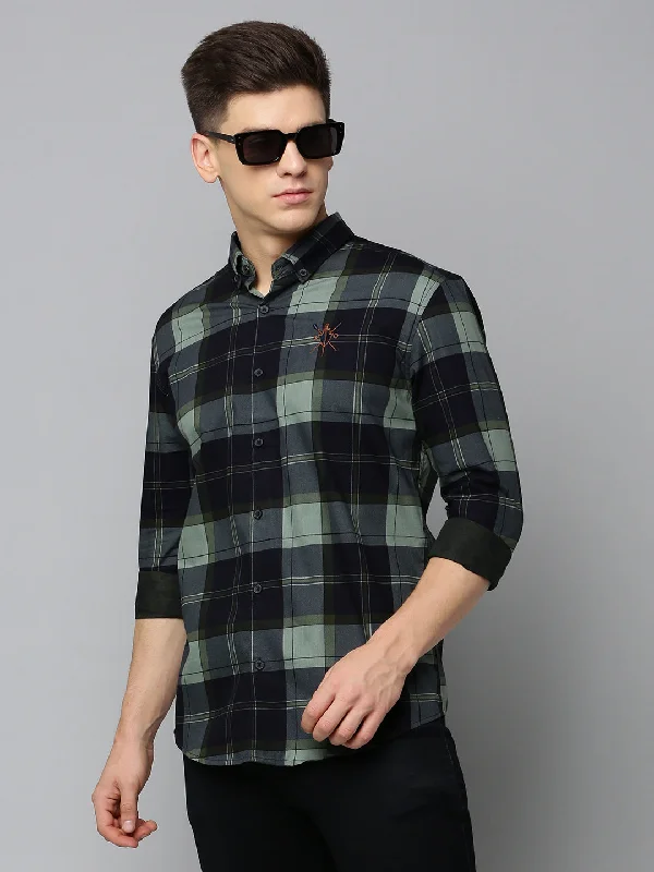 Men's Distressed Denim Casual Shirts with Frayed Edges for a Trendy and Rugged LookMen Spread Collar Checked Navy Blue Shirt Men's Distressed Denim Casual Shirts with Frayed Edges for a Trendy and Rugged LookMen Spread Collar Checked Navy Blue Shirt