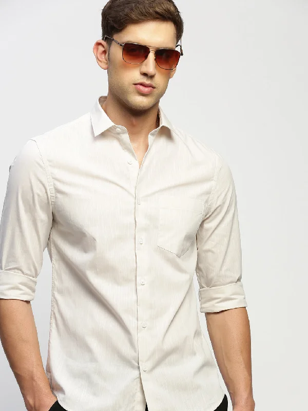 Men's Stretch - Fabric Casual Shirts in Navy Blue for a Comfortable and Flexible FitMen White Solid Shirt Men's Stretch - Fabric Casual Shirts in Navy Blue for a Comfortable and Flexible FitMen White Solid Shirt