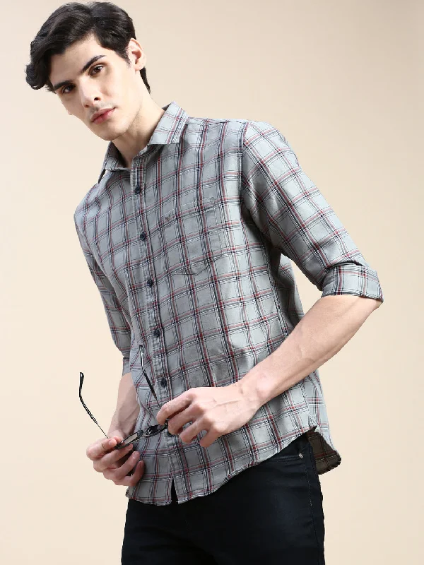 Men's Tailored Fit Checkered Casual Shirts in Multicolor for a Smart - Casual EnsembleMen Spread Collar Checked Grey Shirt Men's Tailored Fit Checkered Casual Shirts in Multicolor for a Smart - Casual EnsembleMen Spread Collar Checked Grey Shirt