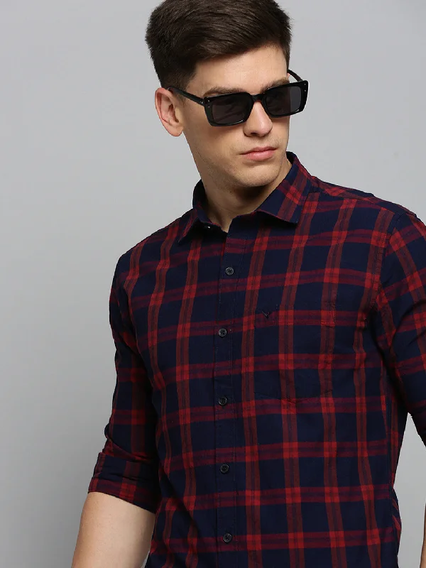 Plus Size Men's Striped Chambray Casual Shirts with a Spread Collar for a Preppy AppearanceMen Navy Checked Casual Shirt Plus Size Men's Striped Chambray Casual Shirts with a Spread Collar for a Preppy AppearanceMen Navy Checked Casual Shirt