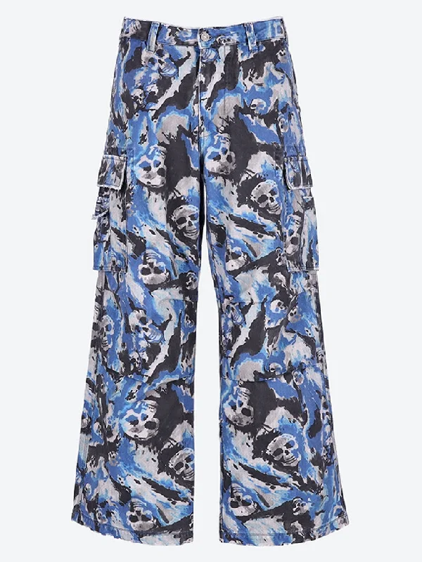 Cuffed Women Shorts for a Laid - Back and Trendy LookSkull cargo pants
