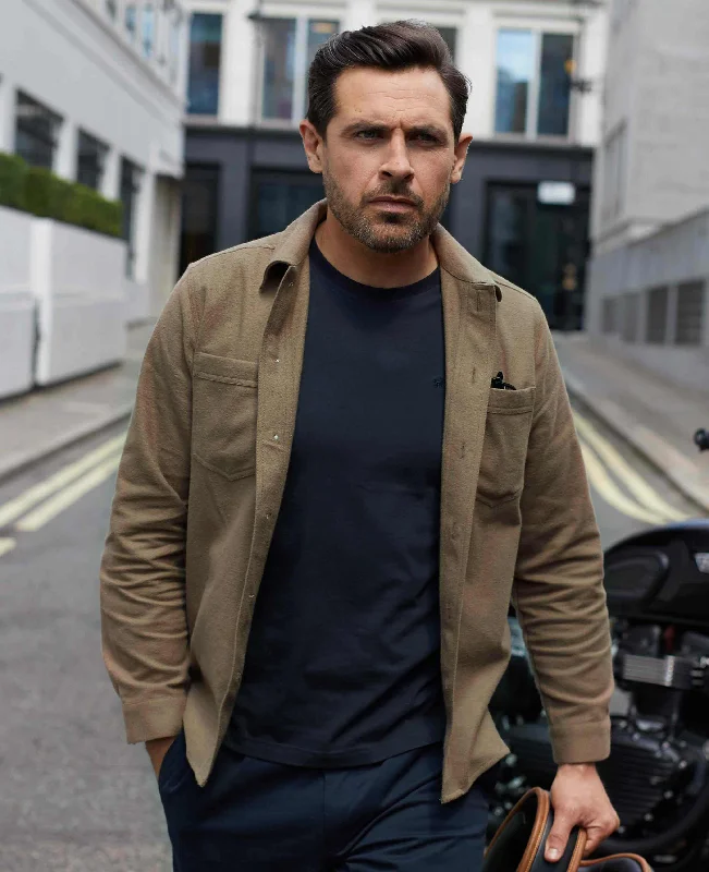 Men's Two - Tone Contrast Panel Casual Shirts in White and Navy for a Stylish and Eye - Catching DesignTan Brushed Cotton Overshirt Men's Two - Tone Contrast Panel Casual Shirts in White and Navy for a Stylish and Eye - Catching DesignTan Brushed Cotton Overshirt