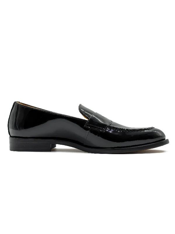 BLACK PATENT LEATHER PENNY LOAFER