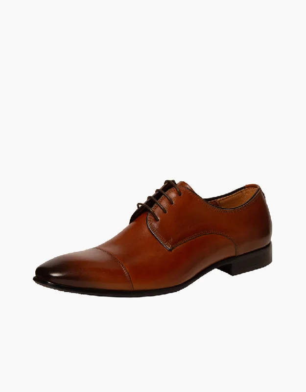 Tan Athens leather cap-toe Shoe