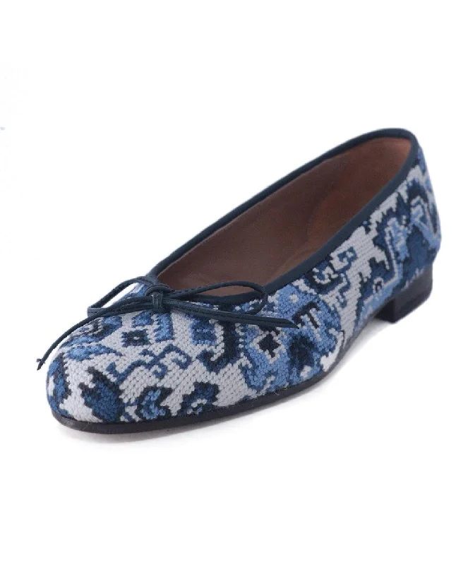 Stubbs & Wootton Blue & White Needlepoint Flats sz 6.5